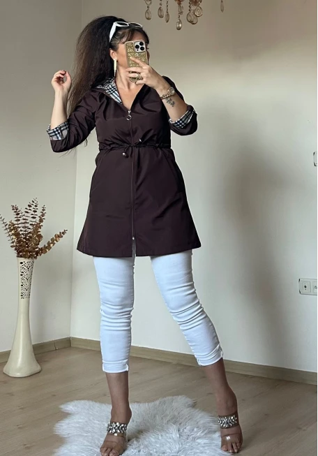 Kısa Kare Desen Trençkot Kahve