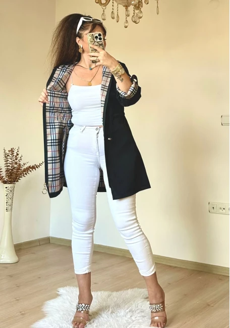 Kısa Kare Desen Trençkot Siyah