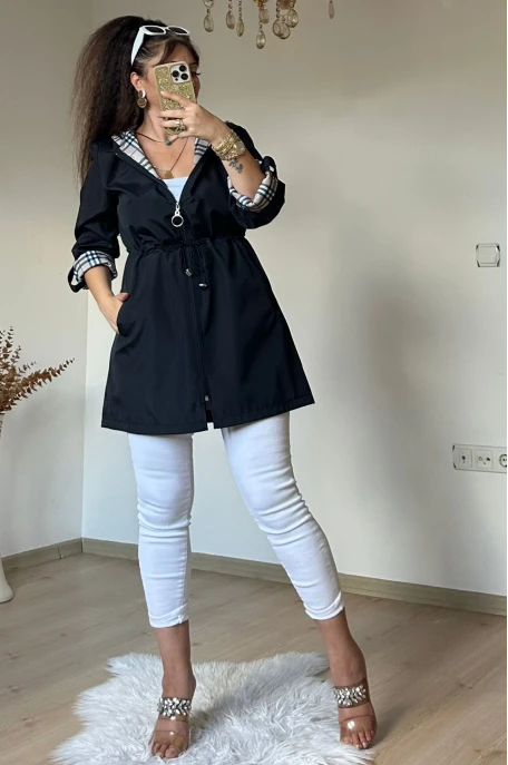 Kısa Kare Desen Trençkot Siyah