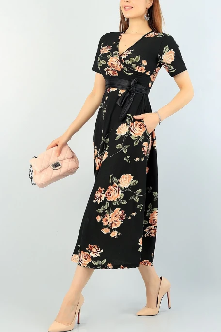 Kısa Kol Çiçekli Elbise