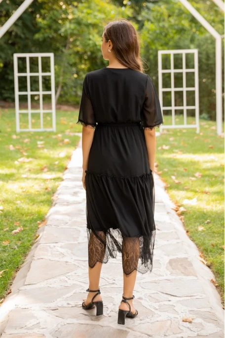 Kısa Kol Etek Ucu Güpürlü Elbise - SİYAH