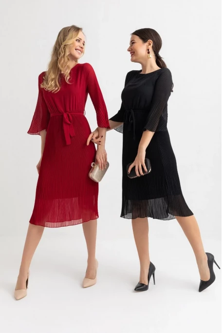 Kol Ve Eteği Pileli Şifon Elbise