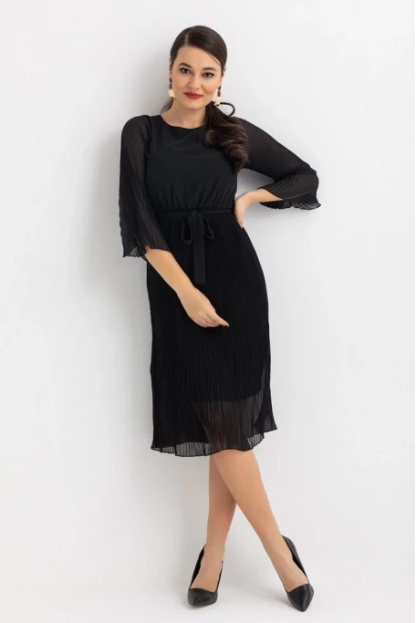 Kol Ve Eteği Pileli Şifon Elbise