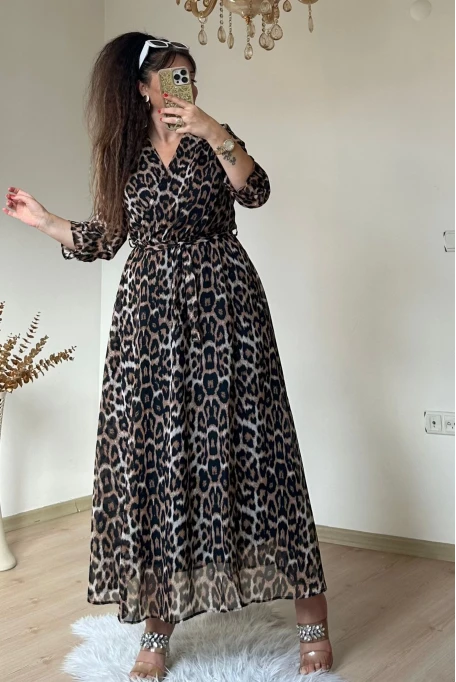 Koyu Renk Uzun Leopar Desen Şifon Elbise