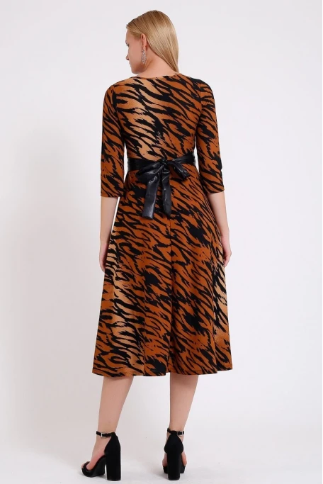 Kruvaze Yaka  Kahve Zebra Desenli Elbise