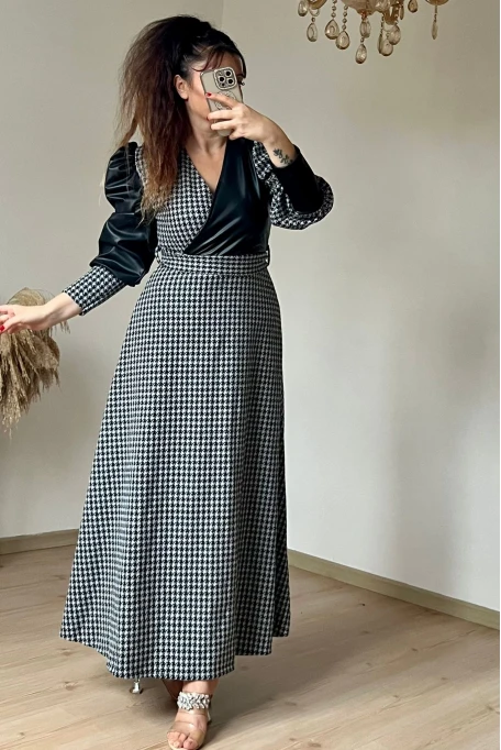 Kruvaze Yakalı Kazayağı Desen Deri Detay Ekose Elbise Gri