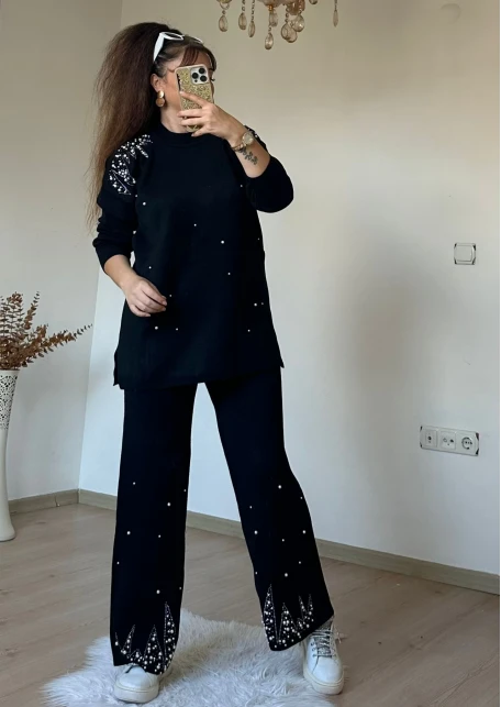 Omuz Ve Paça İncili Taşlı Takım Siyah