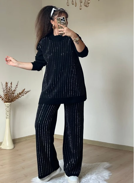 Ön Taşlı Triko Takım Siyah