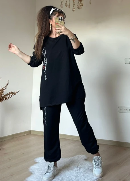 Ön Yazılı Takım Sıyah Büyük Beden