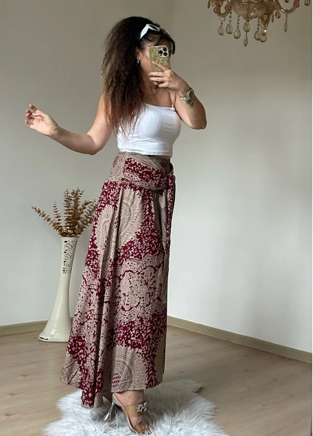 Otantik Desenli Etek Bordo