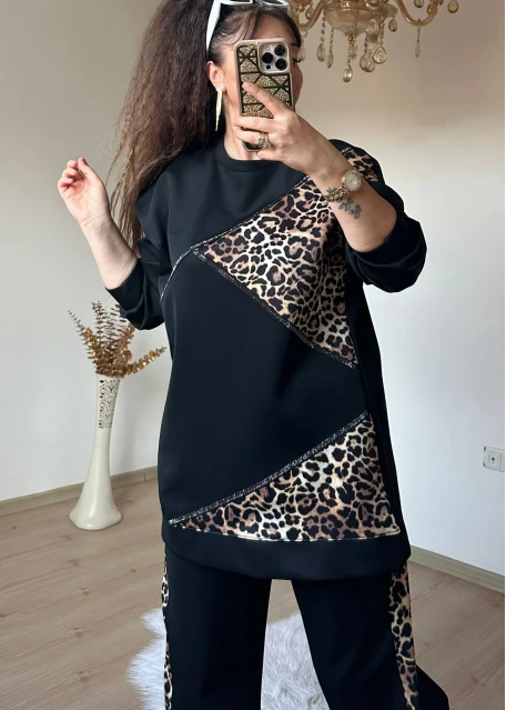 Piramıt Taşlı Leopar Takım Siyah
