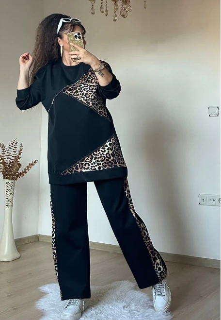 Piramıt Taşlı Leopar Takım Siyah