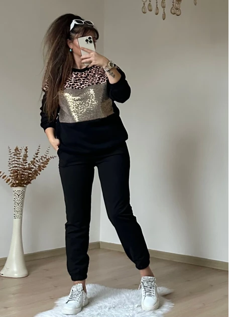Pul Detaylı Leopar Takım Siyah
