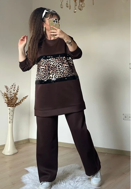 Pul Şeritli Leopar Takım Kahve