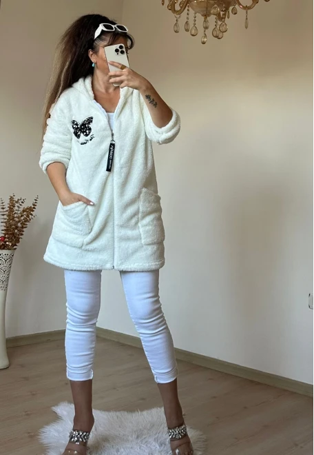 Pullu Kelebek Pelus Mont Krem