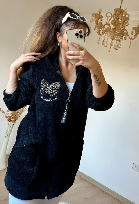 Pullu Kelebek Pelus Mont Siyah