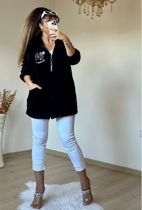 Pullu Kelebek Pelus Mont Siyah