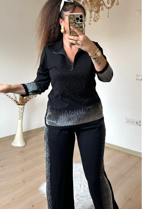 Romantik Taşlı Takım Siyah