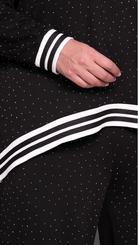 Şeritli Taşlı İspanyol Paça Uzun Kol Takım Büyük Beden