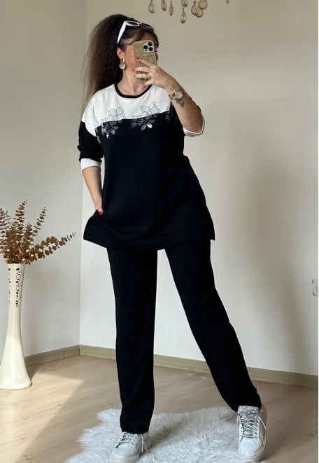 Sıyah Beyaz Çıceklı Takım