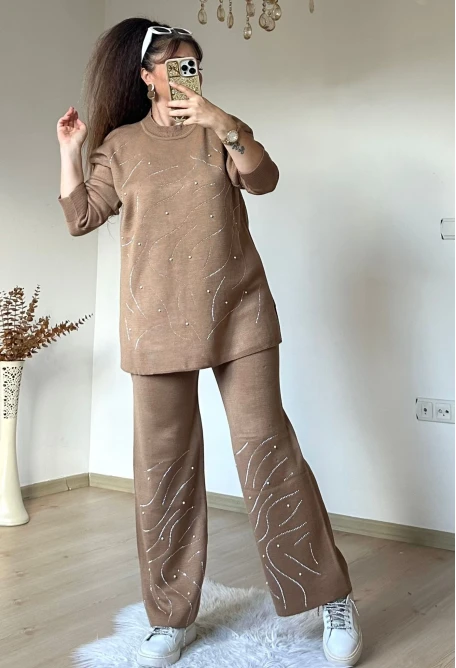 Su Yolu İncılı Taşlı Takım Bej