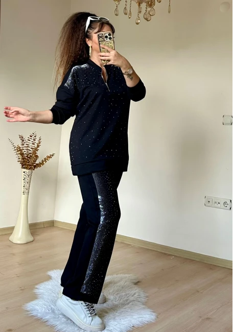 Tasarım Taşlı Takım Siyah