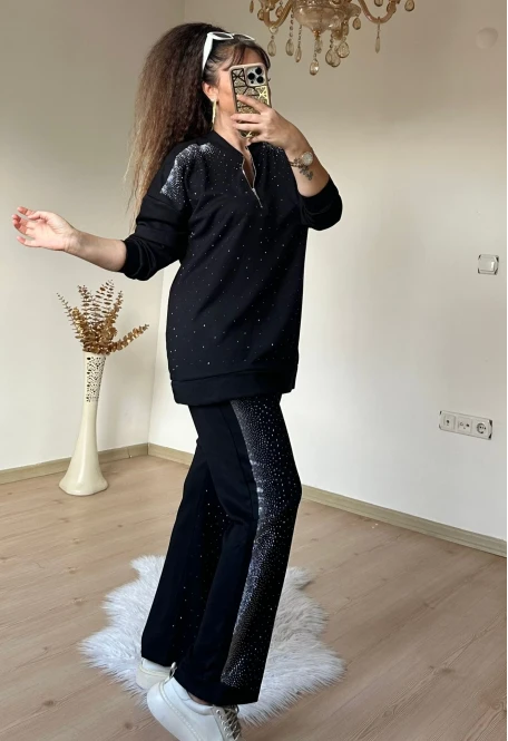 Tasarım Taşlı Takım Siyah
