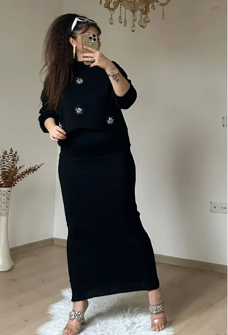 Taşlı Elbıse Bluz Triko Takım