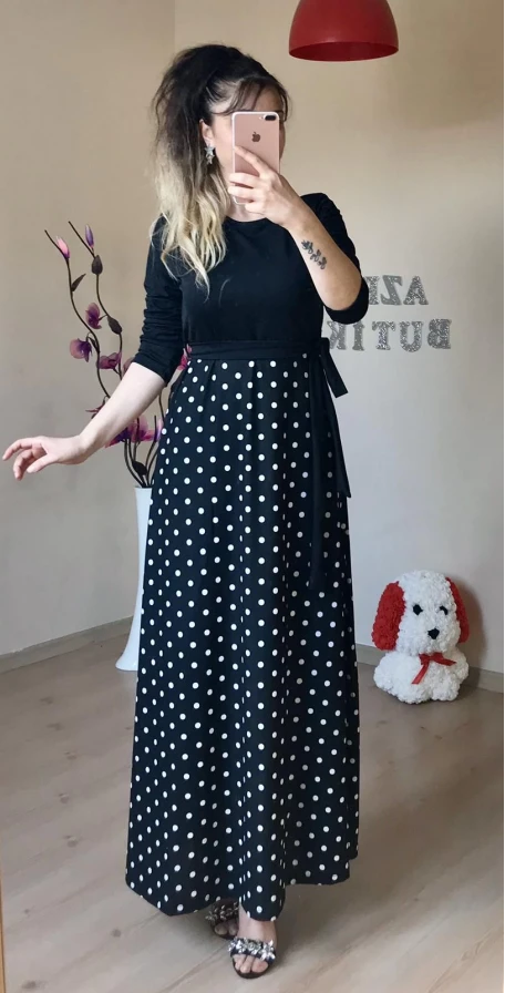 Üst Siyah Alt Puanlı Maxi Boy Penye Elbise