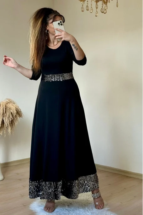 Uzun Bel Ve Etek Ucu Pul Payetlı Elbise