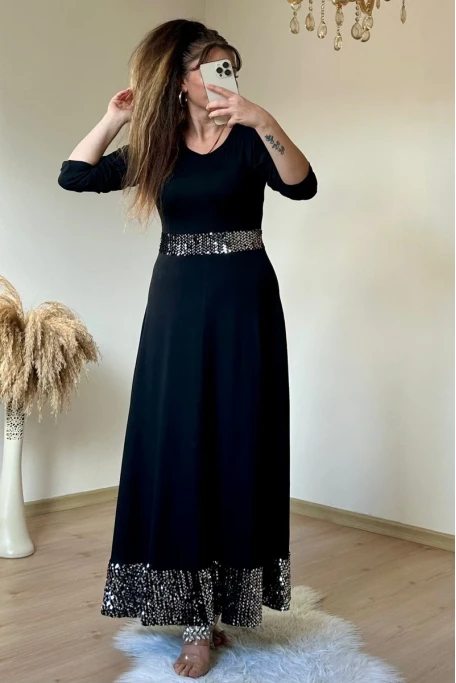 Uzun Bel Ve Etek Ucu Pul Payetlı Elbise