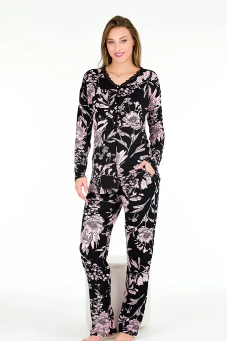 Uzun Kol Onü Düğmeli  Pembe Çiçekli Bayan Pijama Takımı
