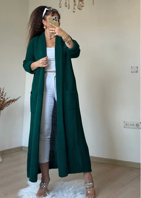 Uzun Salaş Hırka Zümrüt Yeşili