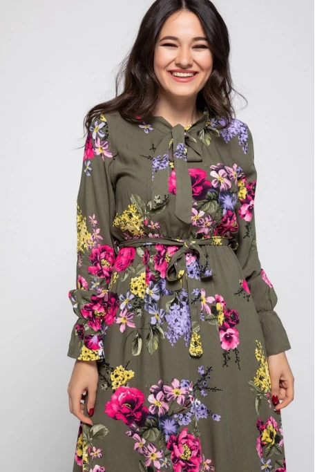 Yaka Bağlama İri Çiçek Desen Elbise - HAKİ