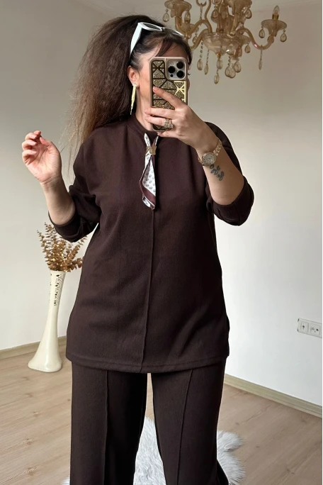 Yaka Şal Detaylı Takım Kahve
