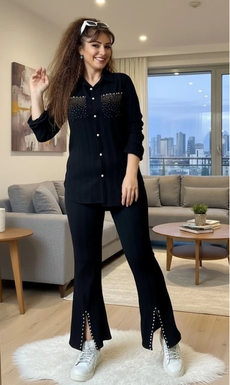 Yaka Taşlı Paça Detaylı Takım Siyah