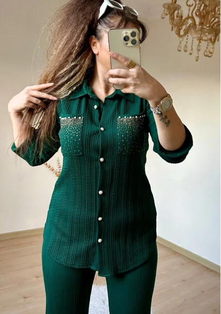 Yaka Taşlı Paça Detaylı Takım Zümrüt Yeşili