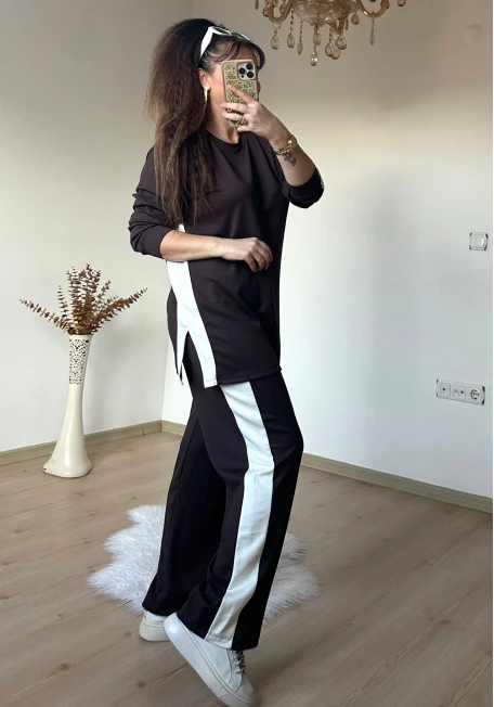 Yan Beyaz Şerıtlı Takım Kahve