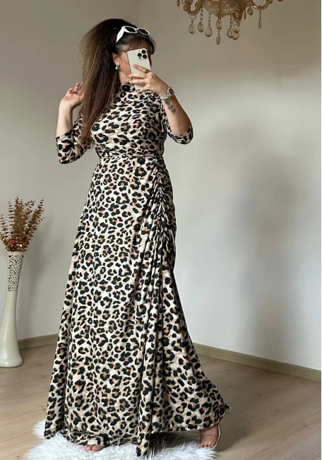 Yan Büzgülü Leopar Elbise