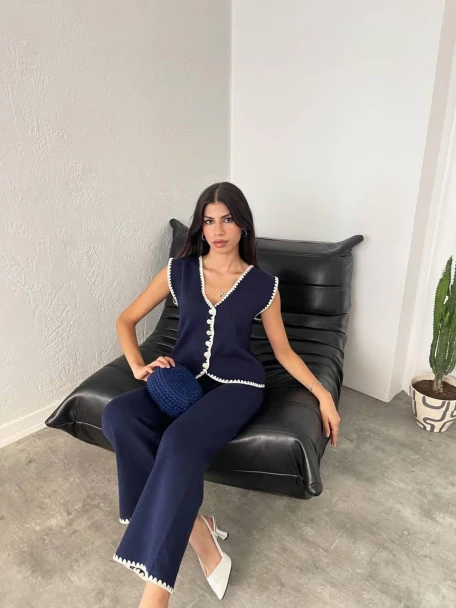 Yelekli Lacivert Triko Takım