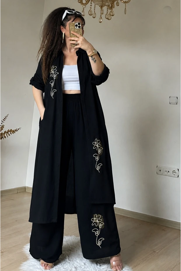 Papatya Desen Nakışlı Takım Siyah