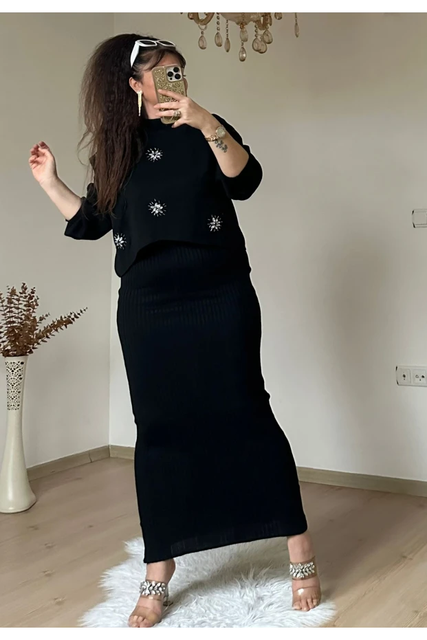 Taşlı Elbıse Bluz Triko Takım