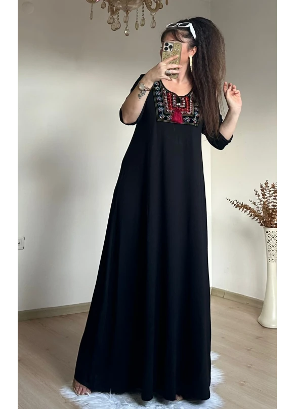 Nakış İslemelı Elbıse