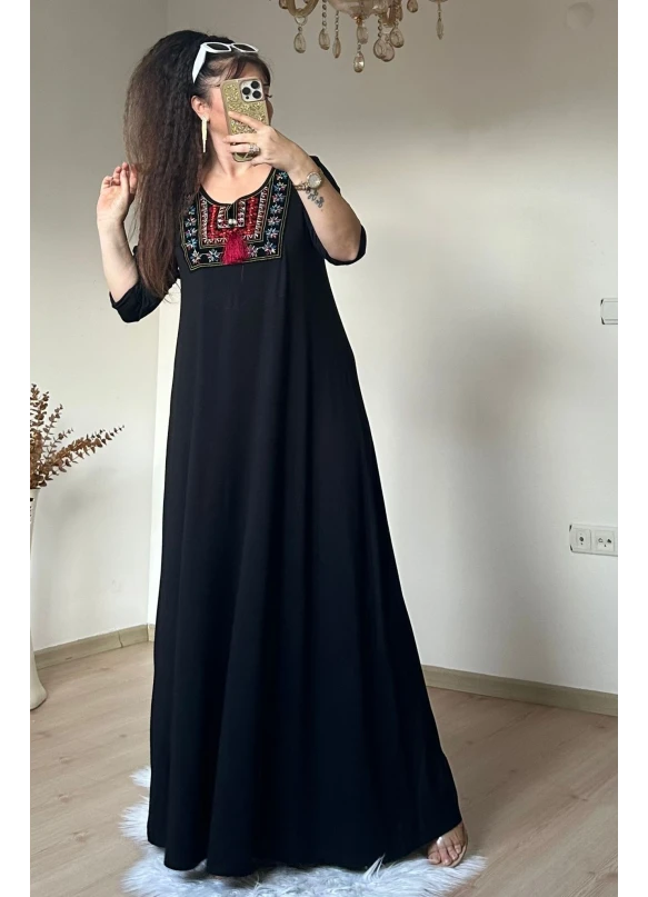 Nakış İslemelı Elbıse