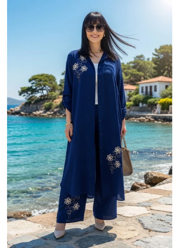Papatya Nakışlı Takım Lacivert