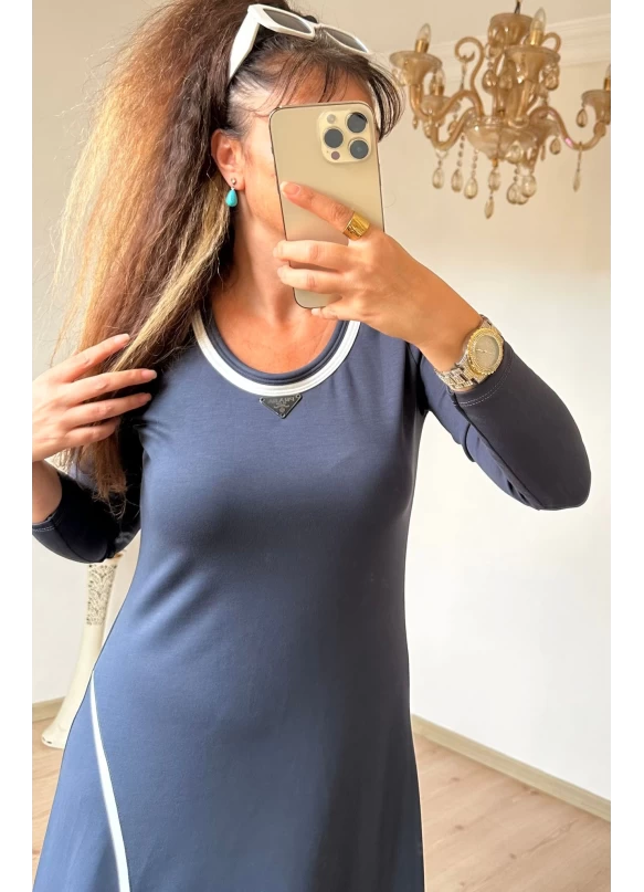 Beyaz Şerıtlı Elbise Gri