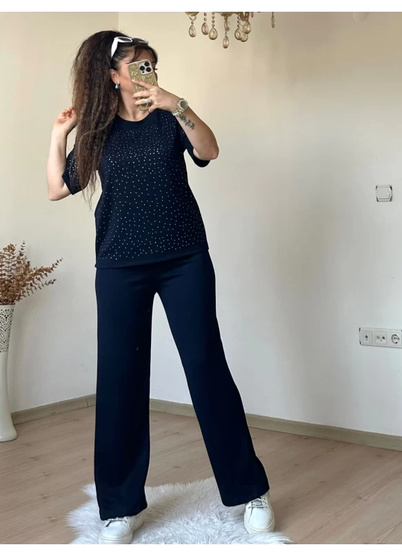 Bol Paça Taşlı Takım Lacivert