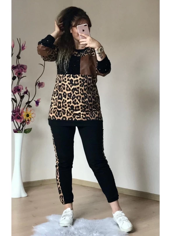 Deri Detaylı Leopar Eşofman Takımı
