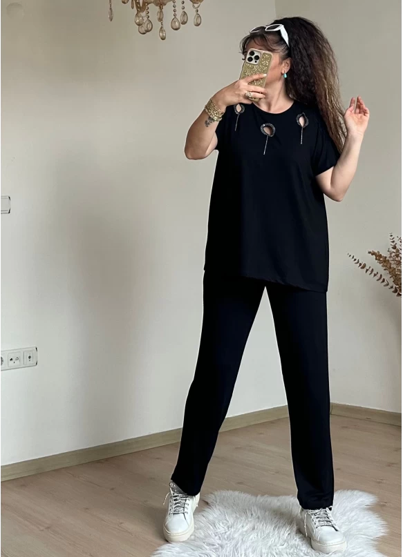 Halka Detaylı Taşlı Takım