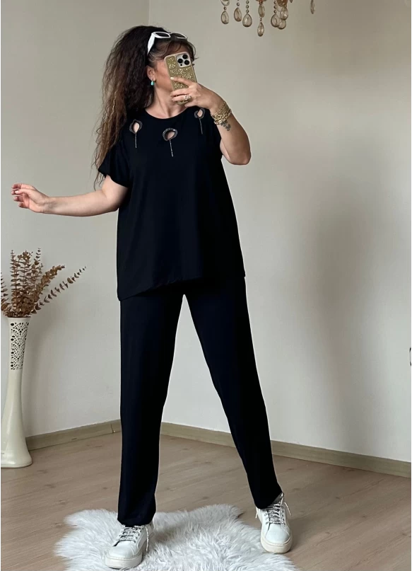 Halka Detaylı Taşlı Takım